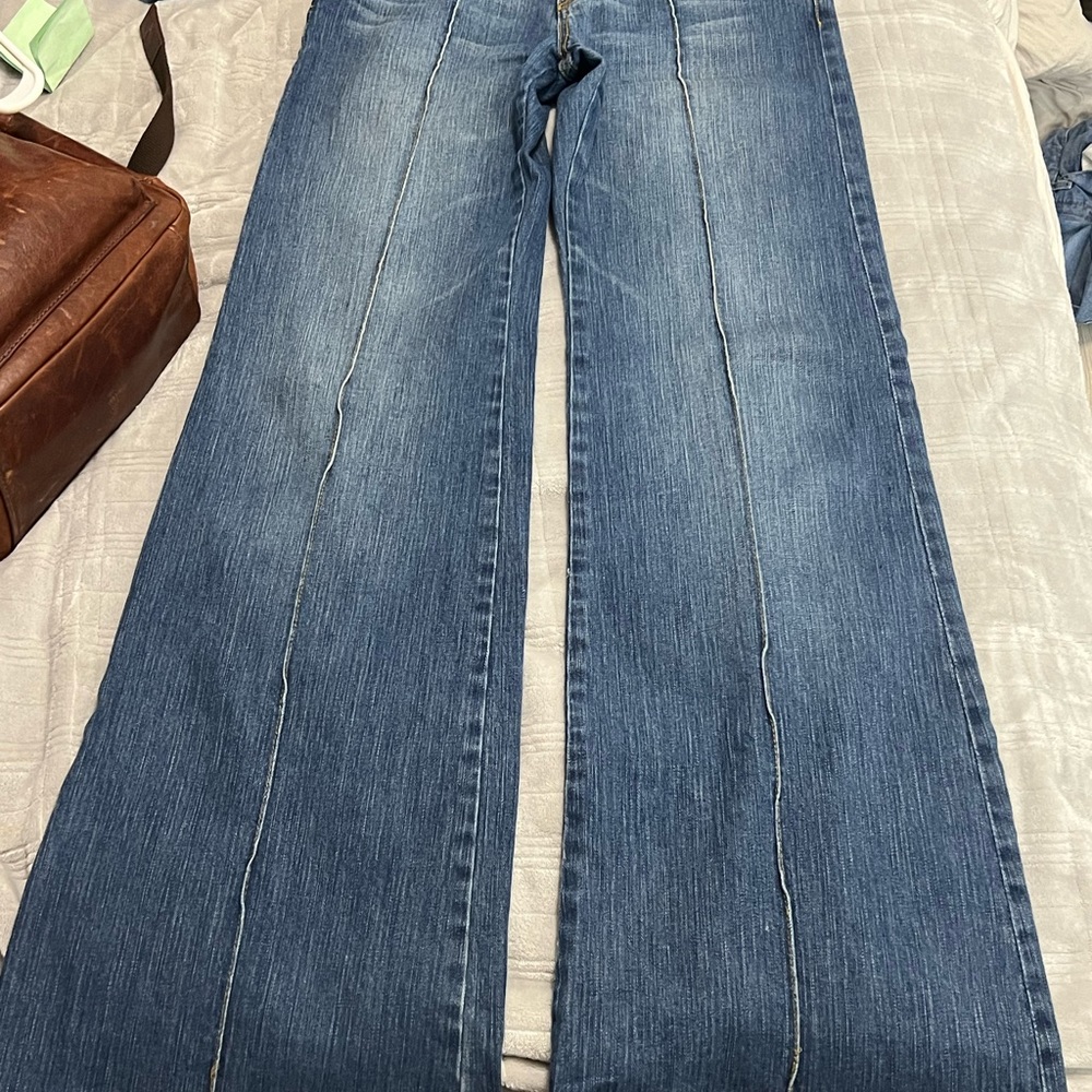 Research Development Low Rise Flared Jeans - Picture 5 of 7